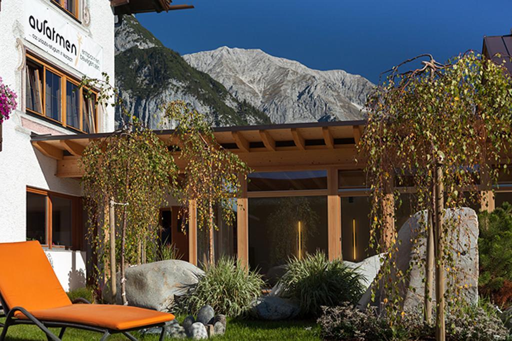 Aufatmen - Das Urlaubsrefugium Hotel Leutasch Esterno foto